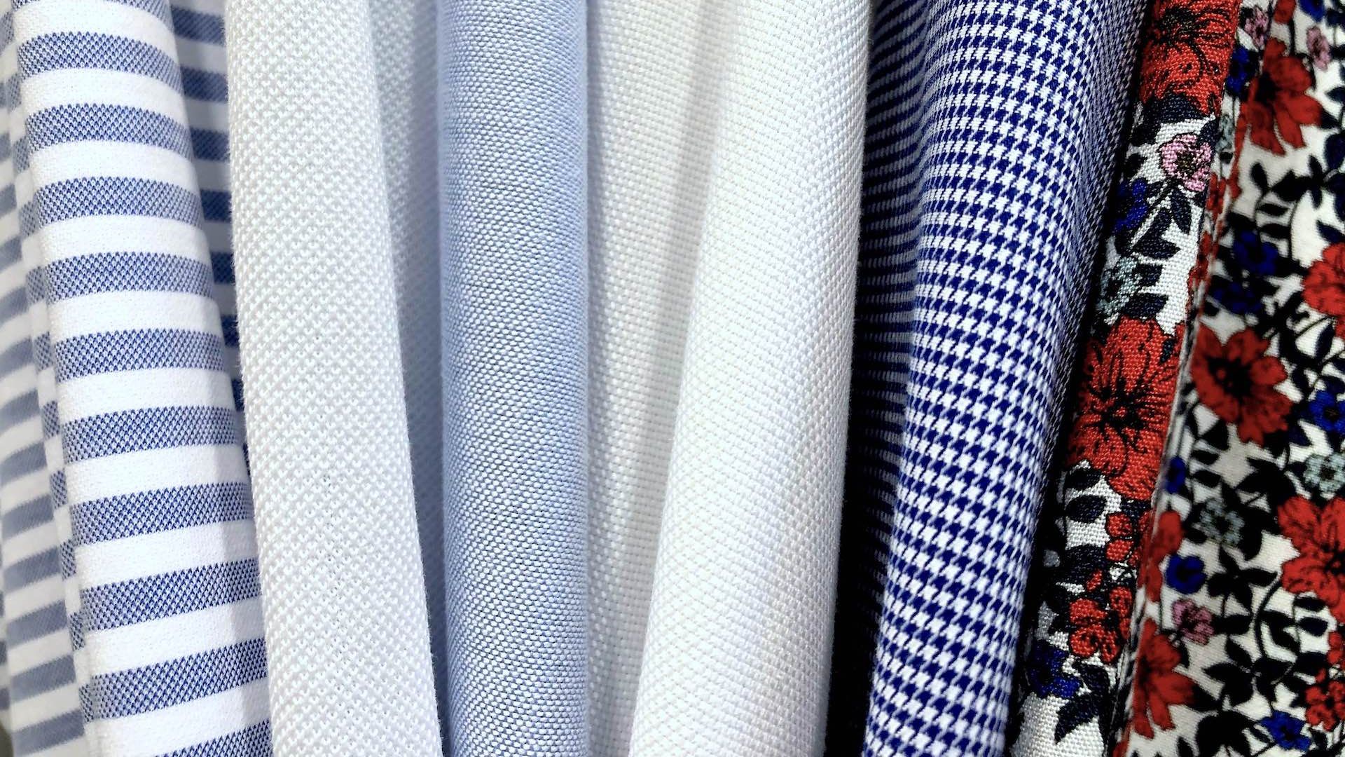 Z jakých košilovin šijeme?